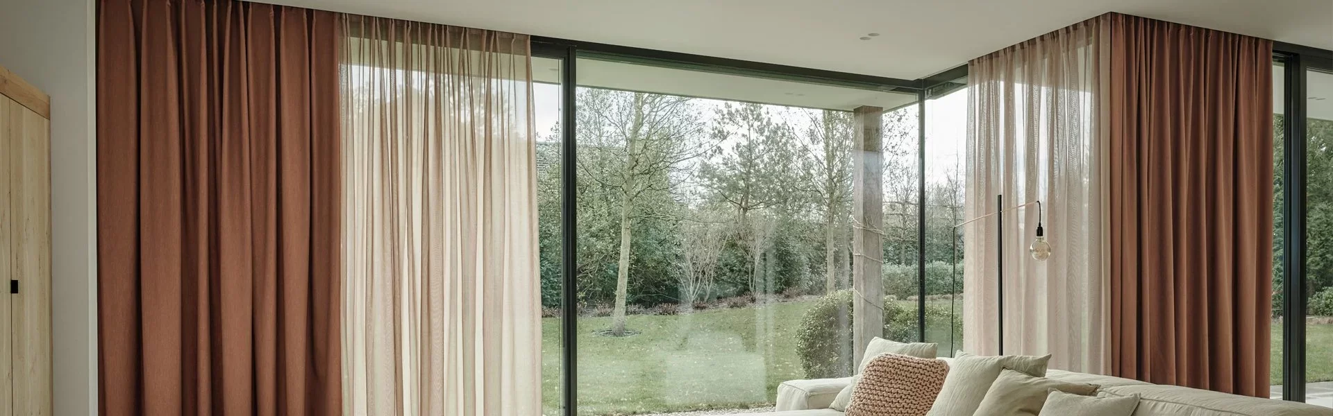 1272-Smart_home_gordijnen-header.webp 1272-Smart_home_gordijnen-header.webp