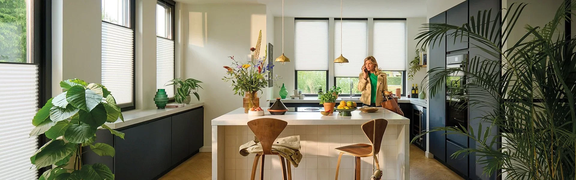 2250-Luxaflex_header.webp 2250-Luxaflex_header.webp