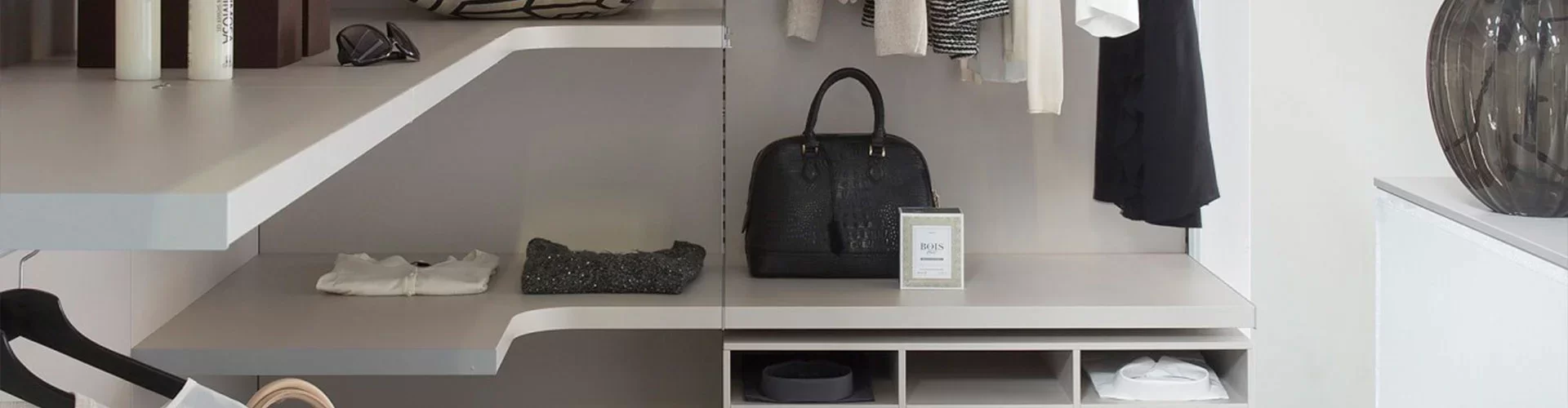 761-maatwerkkasten_hoekkast-header.webp